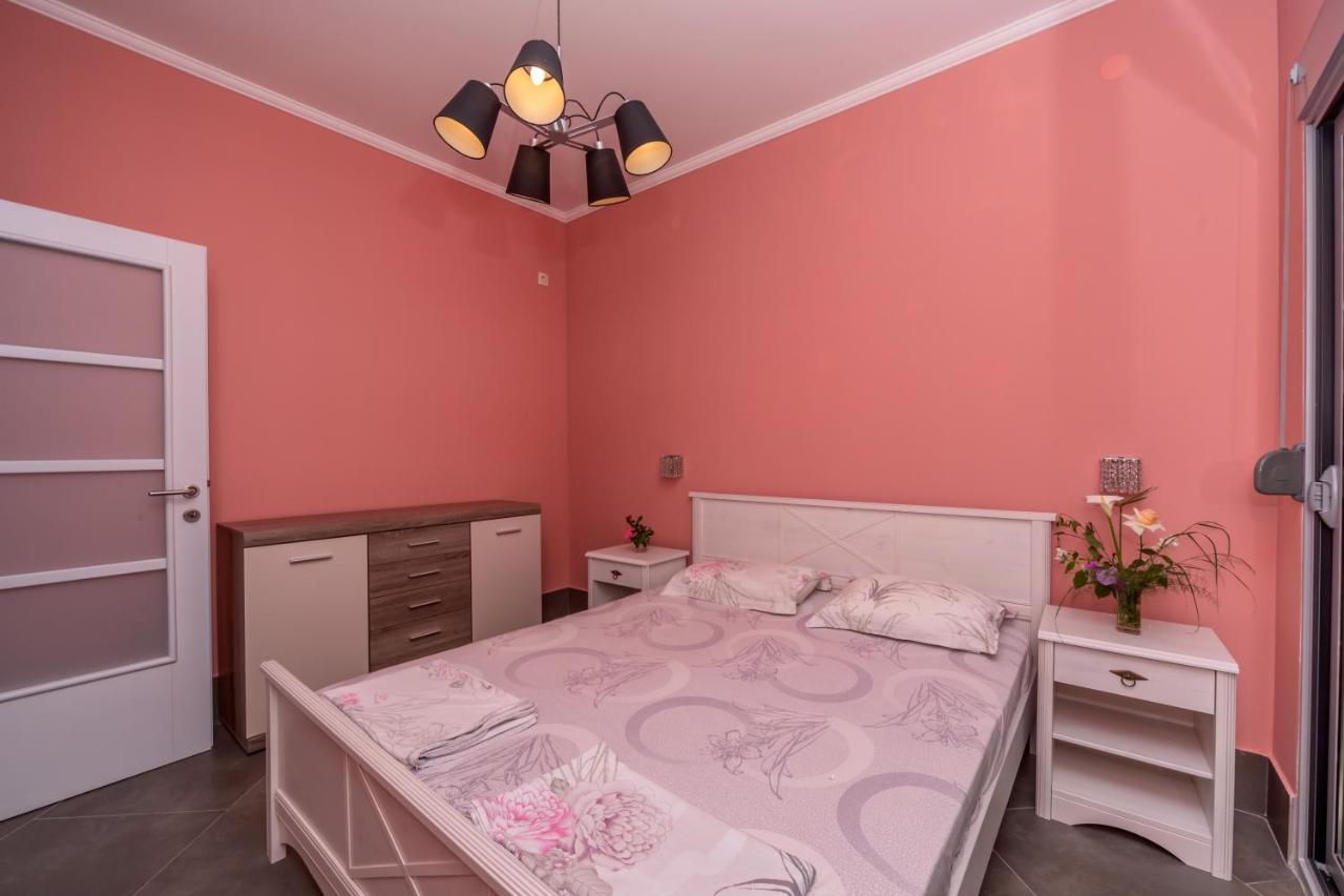 Petrovac Villa Montenegrina מראה חיצוני תמונה